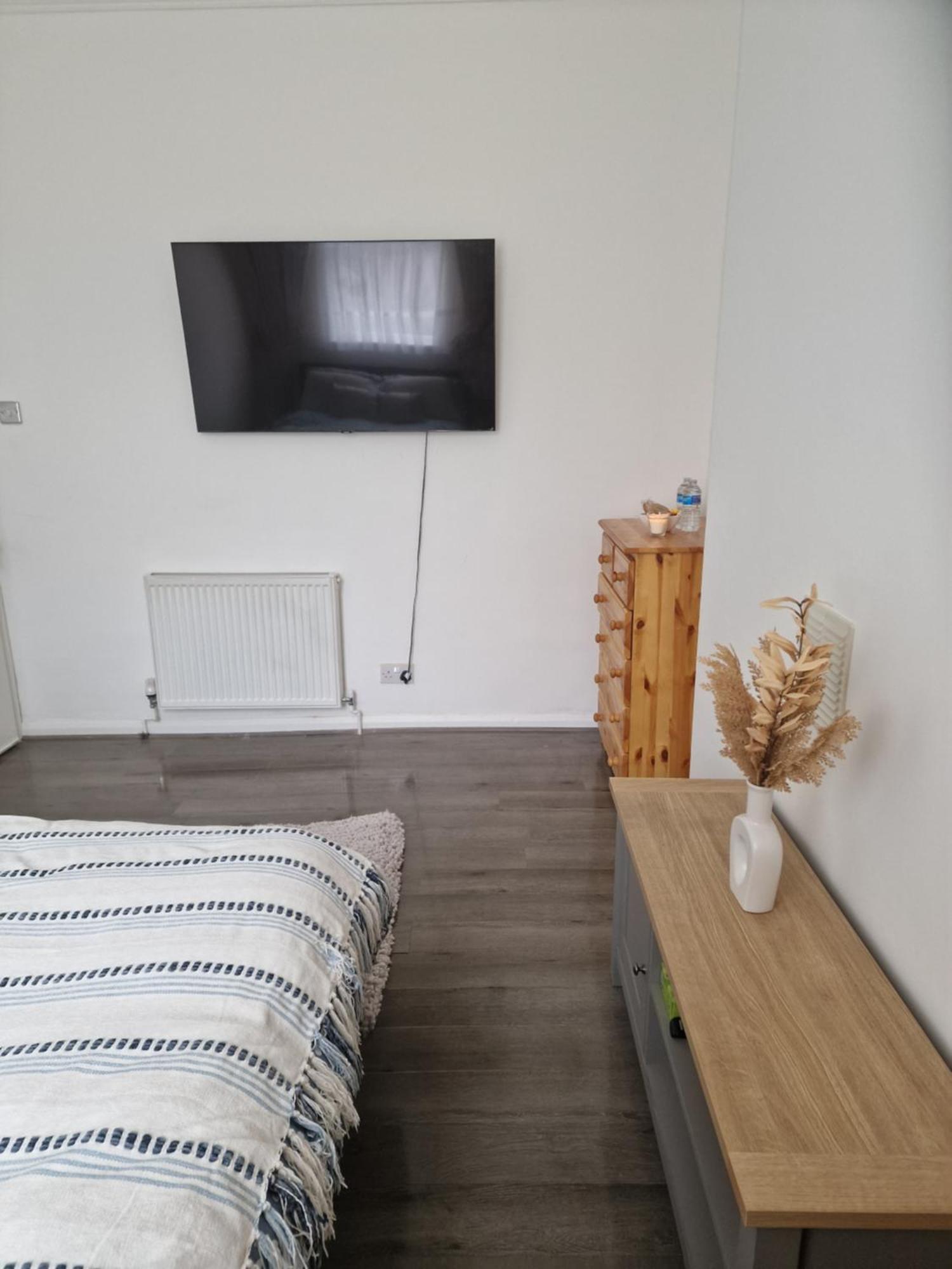 One Room In Stoke Newington Londra Esterno foto
